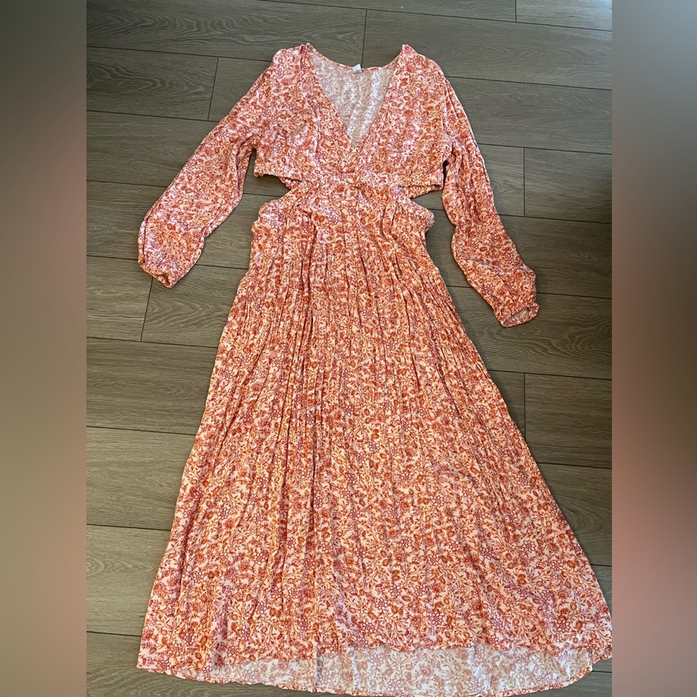 Old navy sundress - Picture 1 of 4